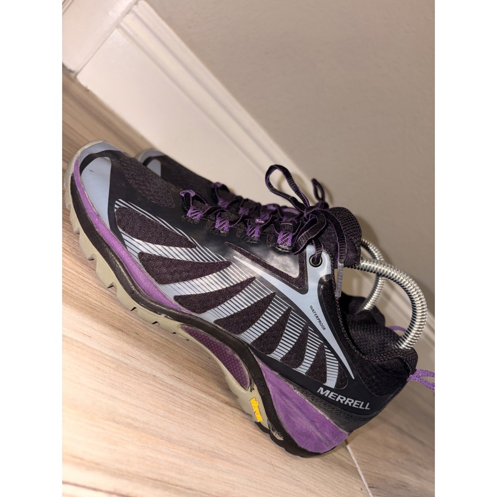 Merrell Women's Size 8.5 Siren Edge 3 Waterproof Hiking Shoes Mesh